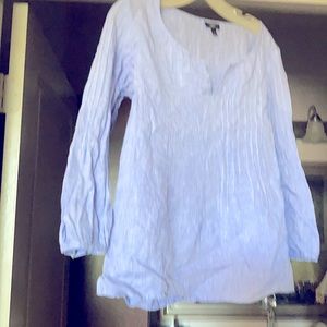 Cotton top great detail light blue